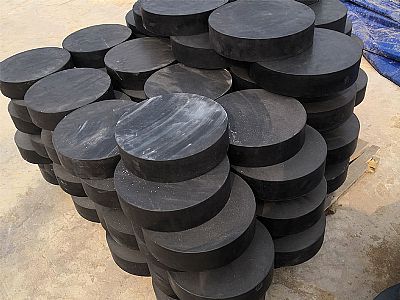 丰顺县板式橡胶支座由若干层橡胶片与薄钢板经加压硫化